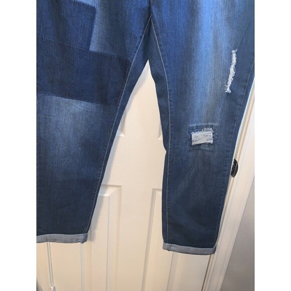 L&B Lucky & Blessed Patchwork Straight Leg Medium Wash Denim Blue Jeans Size 3X - Picture 4 of 10